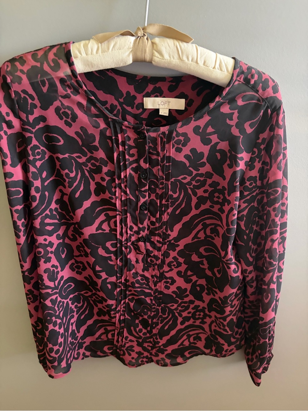 LOFT Pink and Black Abstract Floral Button-Front Blouse